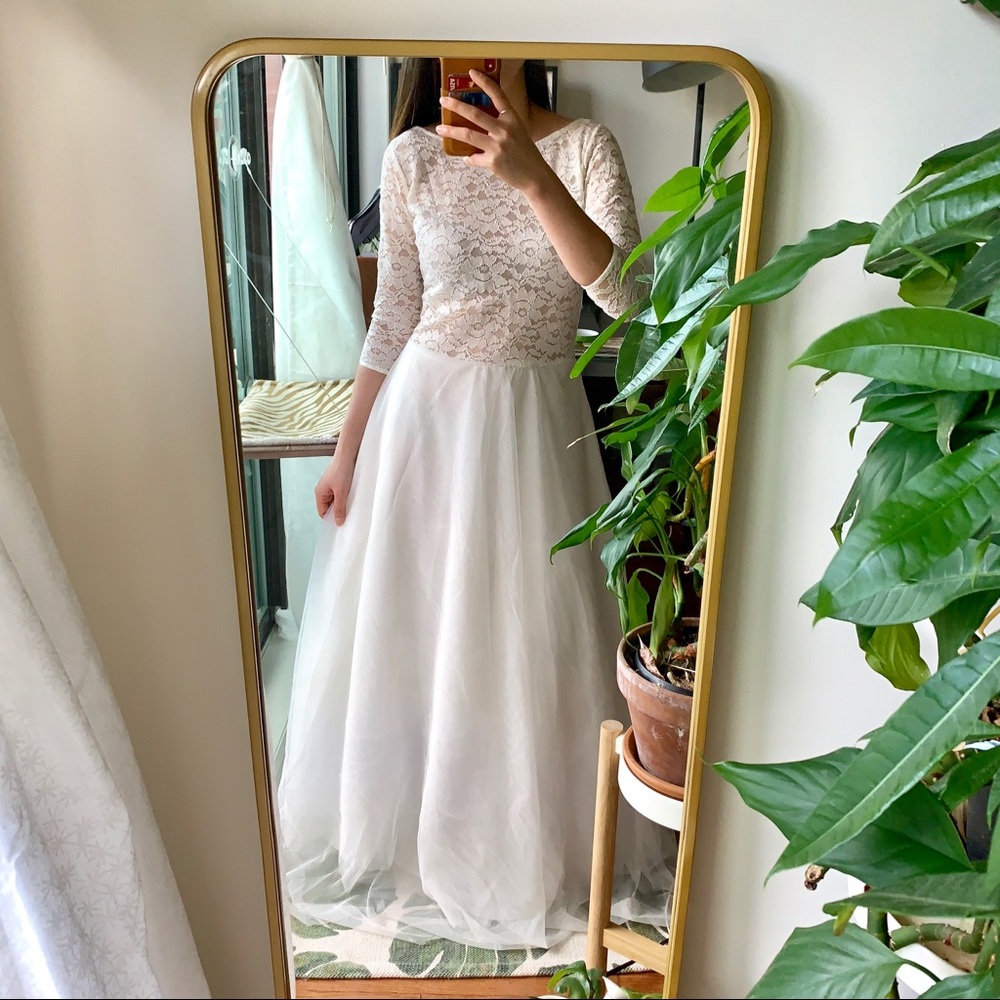 SOLD! Wedding dress / Prom Dress